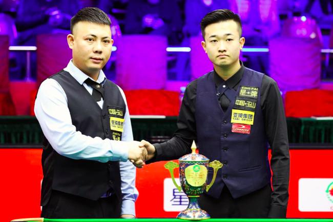 足估值的明 足估值的明